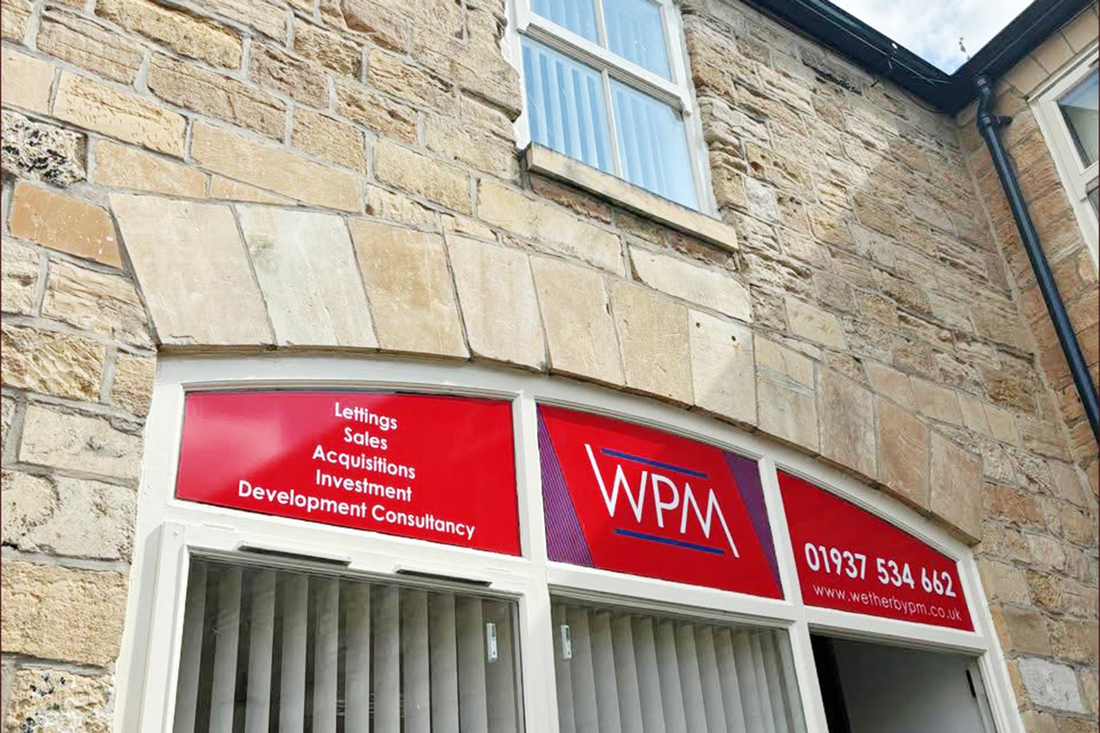 estate-agent-signage
