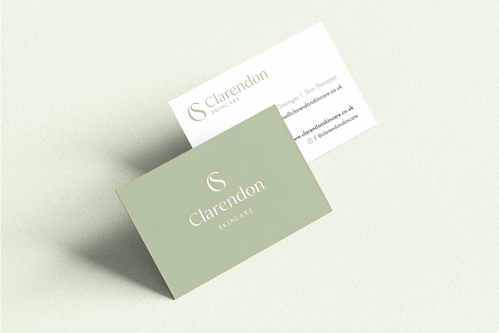 buisness card design for facialist